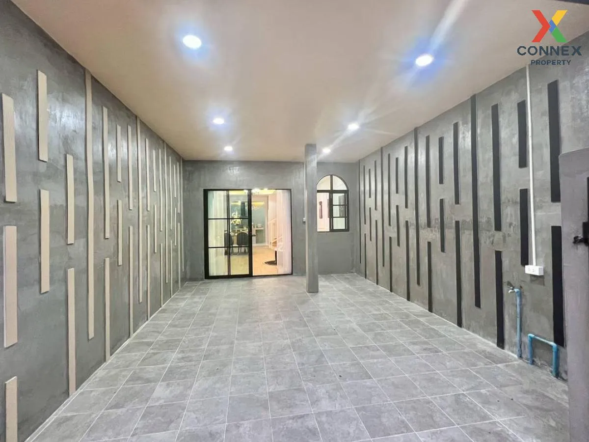 For Sale Townhouse/Townhome  , Ban Ruean Thong Niwet , MRT-Bang C