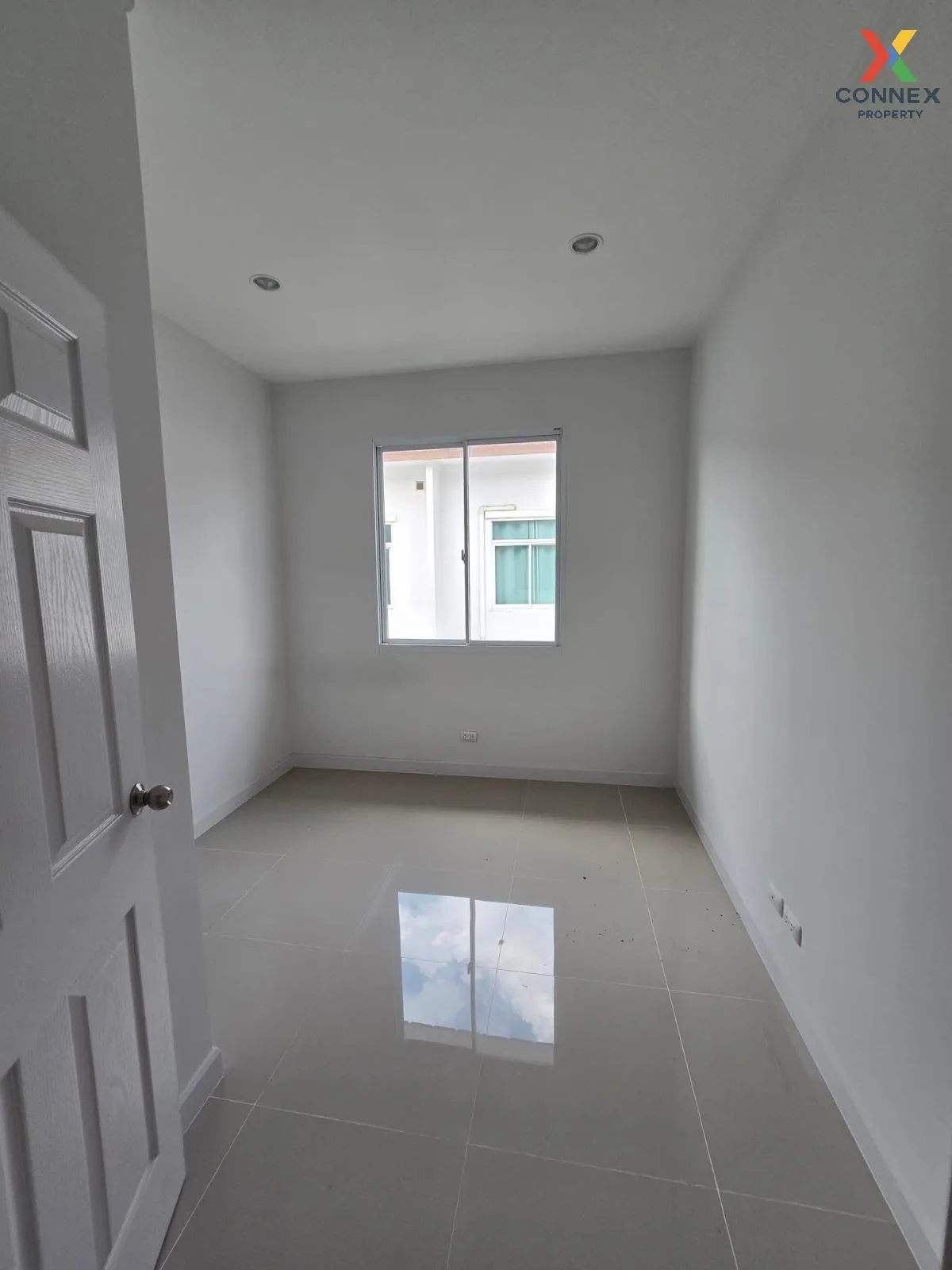 For Sale Townhouse/Townhome  , The Miracle Phetkasem 63 Project 2