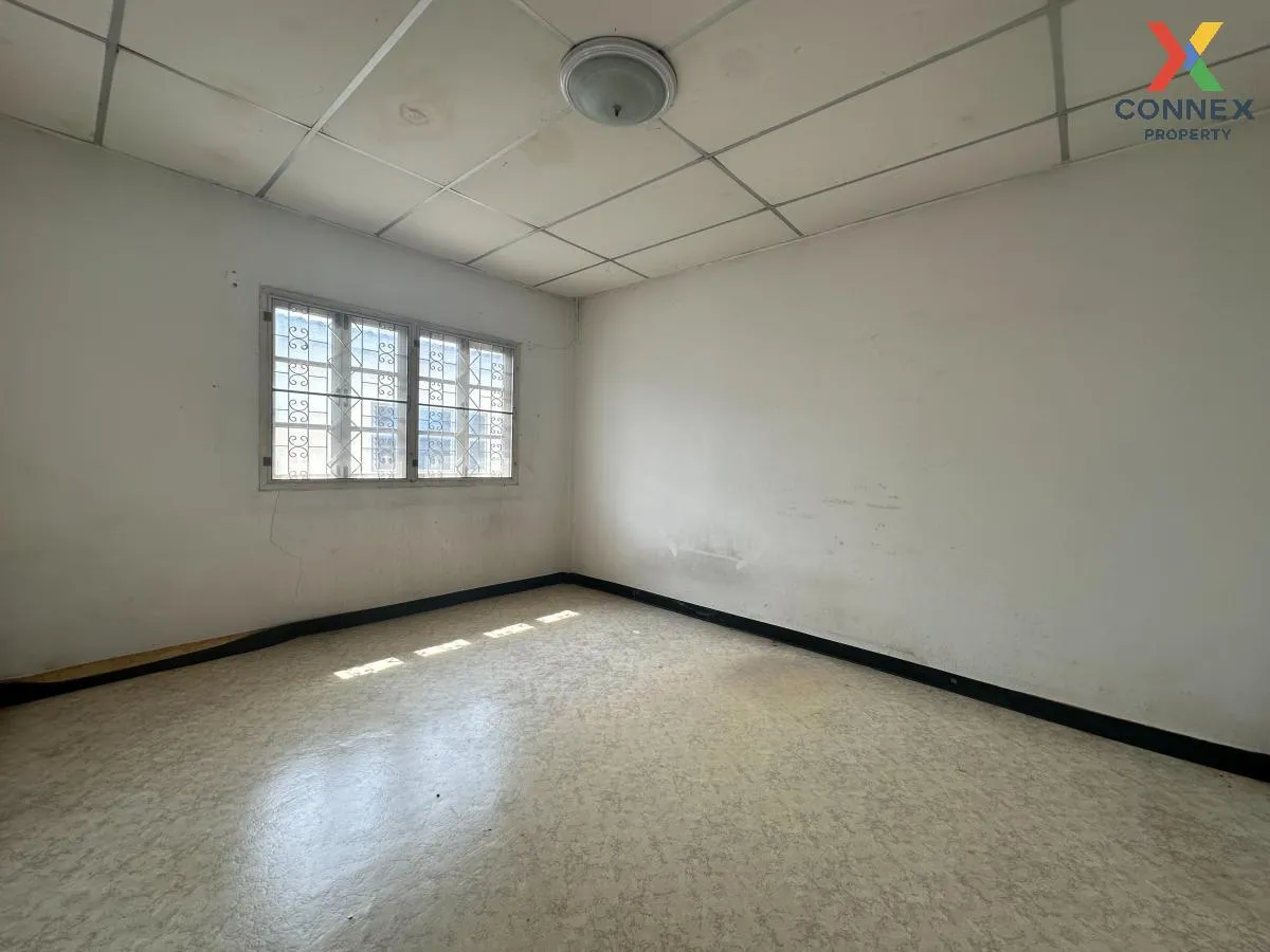 ขายทาวน์เฮ้าส์/ทาวน์โฮม  นันทิชา 2 ไทรน้อย ไทรน้อย นนทบุรี CX-134 4