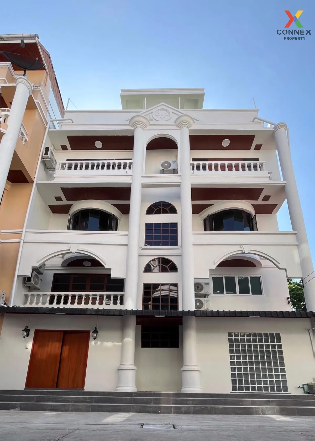 เช่าบ้านใจกลางทองหล่อซอย 25  หน้ากว้าง คลองตันเหนือ เขต วัฒนา กรุ 1