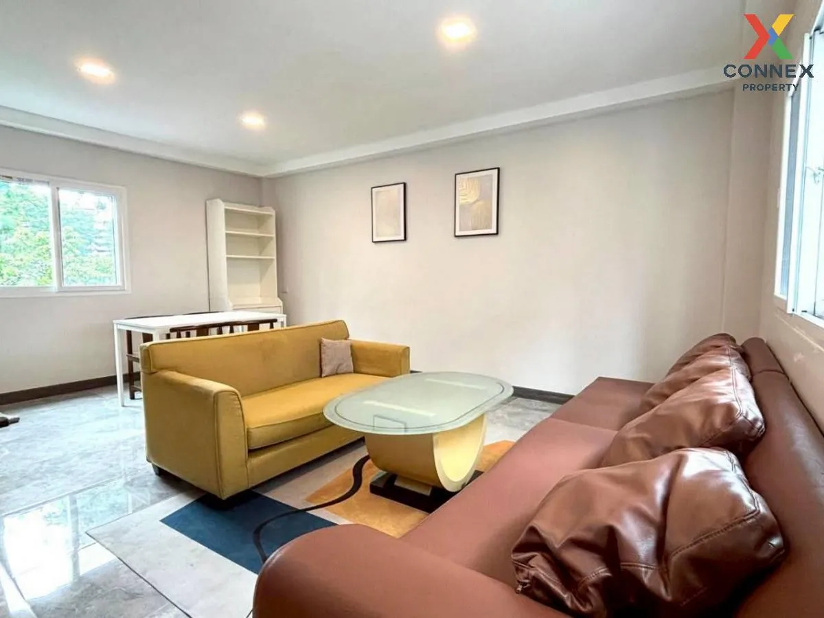 เช่าบ้านใจกลางทองหล่อซอย 25  หน้ากว้าง คลองตันเหนือ เขต วัฒนา กรุ