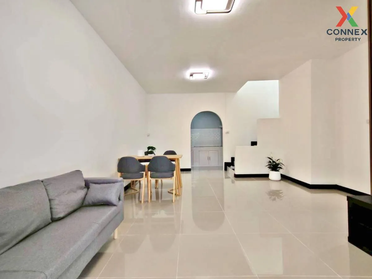 For Sale Townhouse/Townhome  , Baan Phrueksa 3 Bang Bua Thong , w 4