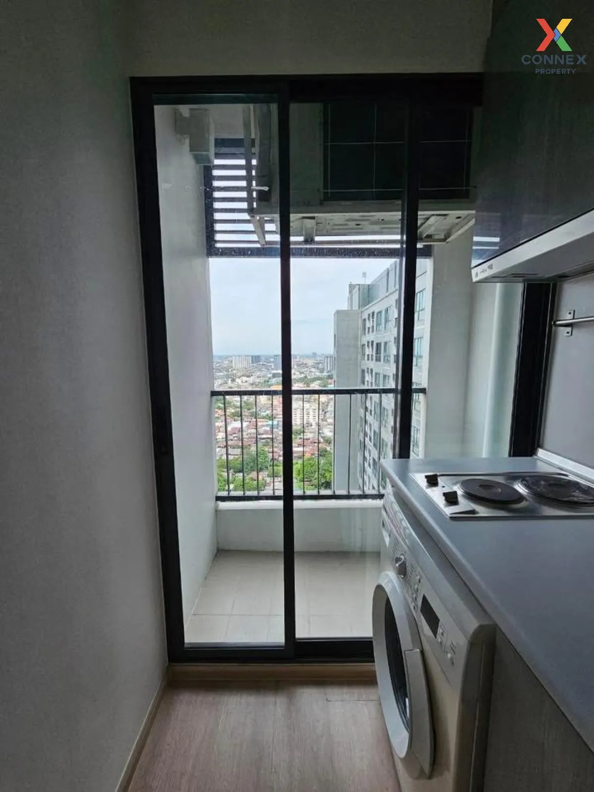 ขายคอนโด  ไอดีโอ สาทร - ท่าพระ BTS-โพธิ์นิมิตร บุคคโล เขต ธนบุรี 