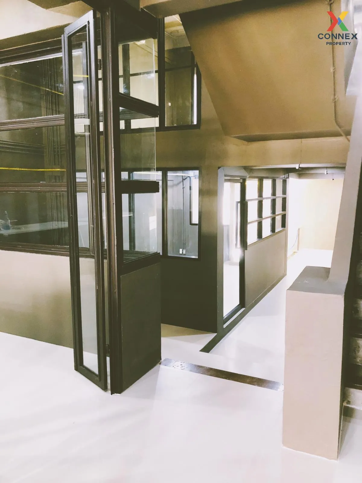 เช่าโฮมออฟฟิศ 3 ชั้น ซอยวัดพระราม9 ห้วยขวาง เขต บางกะปิ กรุงเทพ C 1