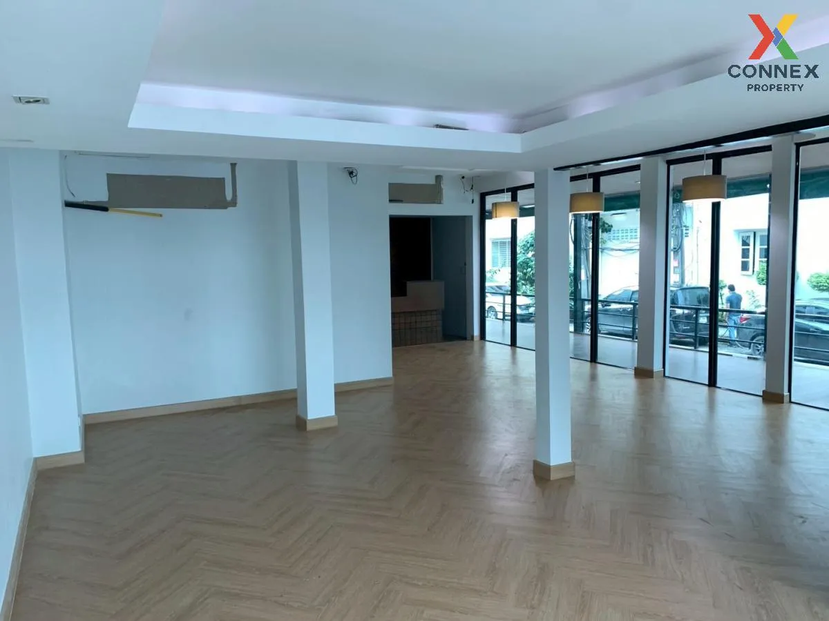 For Sale Townhome rama 9 Soi11 , Bang Kapi , Huai Khwang , Bangko For Sale Townhome rama 9 Soi11 , Bang Kapi , Huai Khwang , Bangko 3