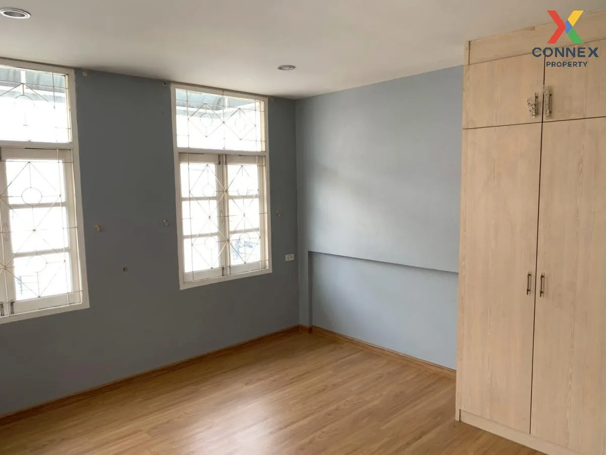 For Sale Townhome rama 9 Soi11 , Bang Kapi , Huai Khwang , Bangko For Sale Townhome rama 9 Soi11 , Bang Kapi , Huai Khwang , Bangko