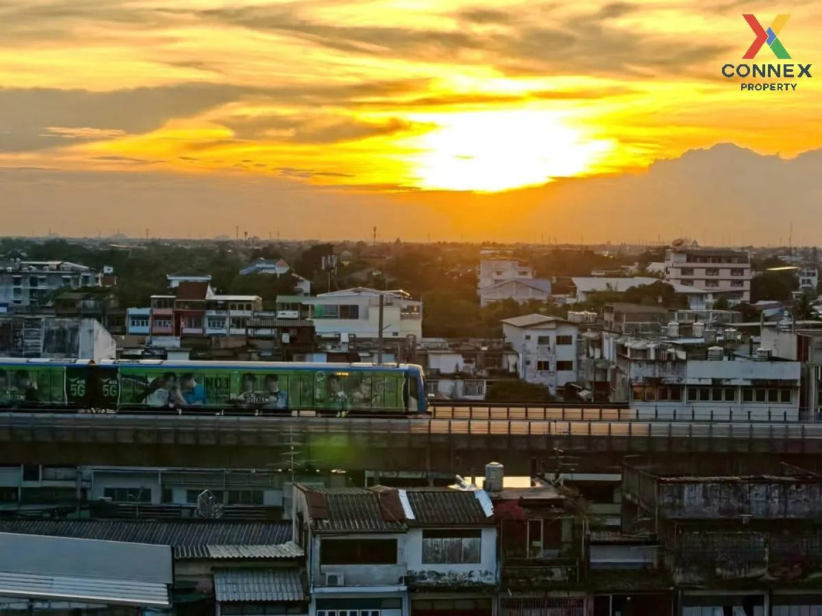 For Sale Condo , Supalai Park Yaekfaichai , nice view , corner un