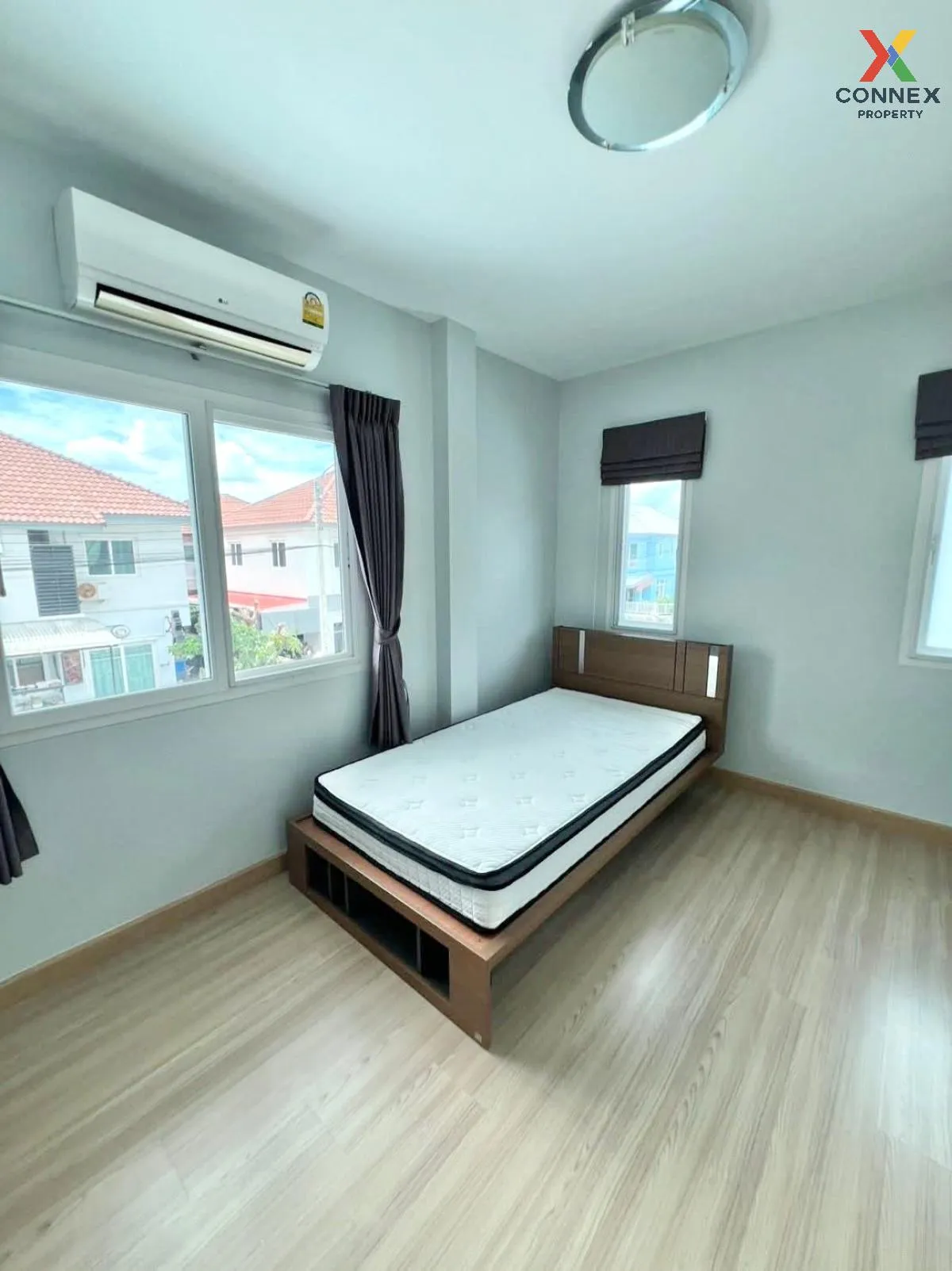 เช่าบ้าน  เสนา วิลล์ รามอินทรา หน้ากว้าง ท่าแร้ง เขต บางเขน กรุงเ