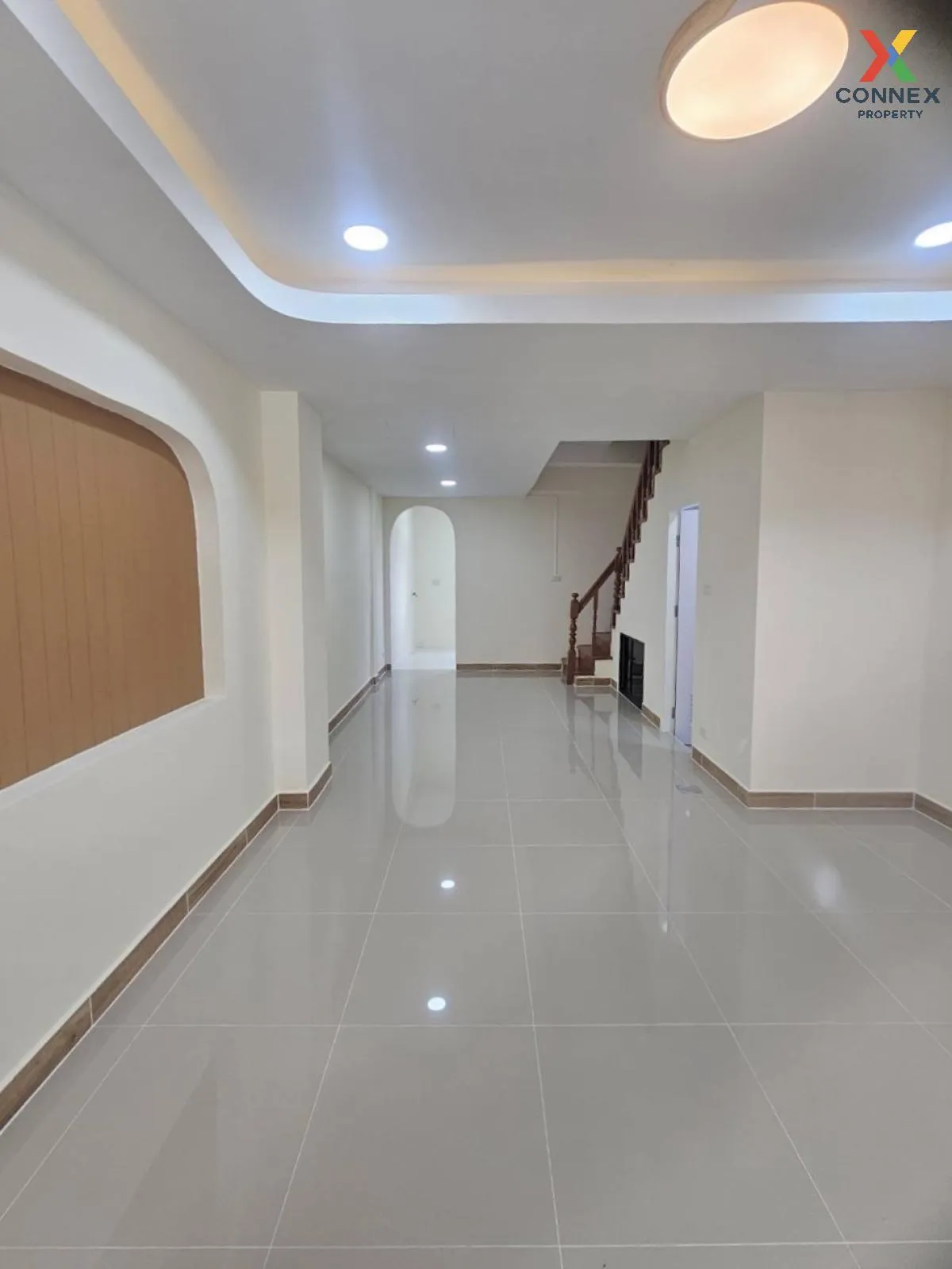 ขายทาวน์เฮ้าส์/ทาวน์โฮม  ทาวน์แอนด์คันทรี่ กระทุ่มราย เขต หนองจอก