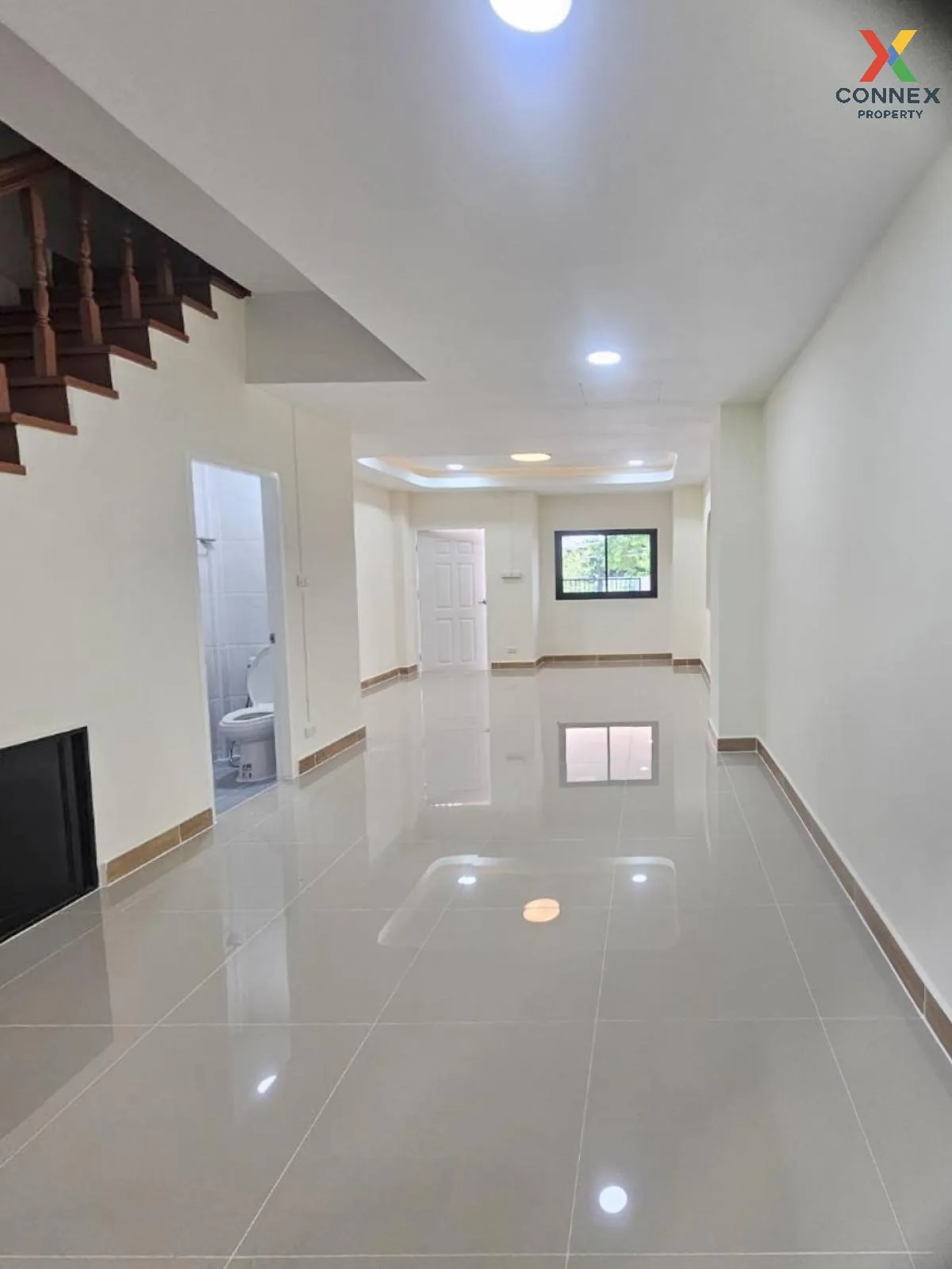 ขายทาวน์เฮ้าส์/ทาวน์โฮม  ทาวน์แอนด์คันทรี่ กระทุ่มราย เขต หนองจอก