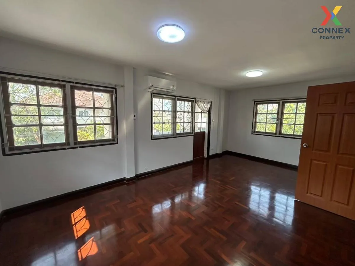 เช่าบ้าน  พลับพลา​​ วิลล่า​ ซอยทุ่งมังกร16 MRT-ไฟฉาย ฉิมพลี เขต ต