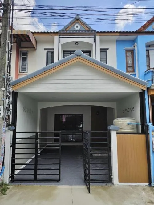 For Sale Townhouse/Townhome  , K.C. Ramindra 2 , Sam Wa Tawan Tok , Khlong Sam Wa , Bangkok , CX-134589 For Sale Townhouse/Townhome  , K.C. Ramindra 2 , Sam Wa Tawan Tok , Khlong Sam Wa , Bangkok , CX-134589