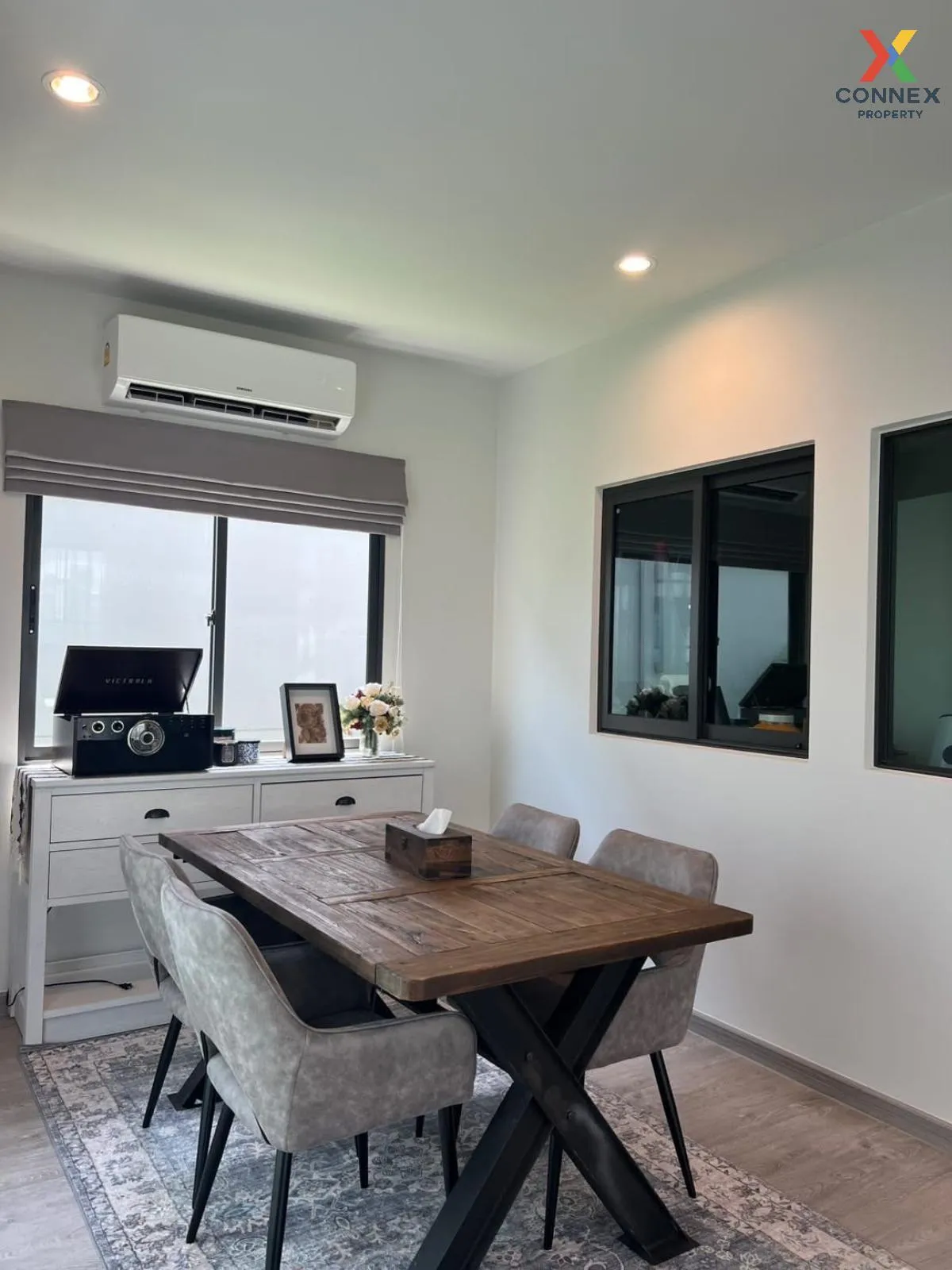 For Sale House , Sanransiri Ramkhamhaeng , wide frontage , MRT-Mi For Sale House , Sanransiri Ramkhamhaeng , wide frontage , MRT-Mi