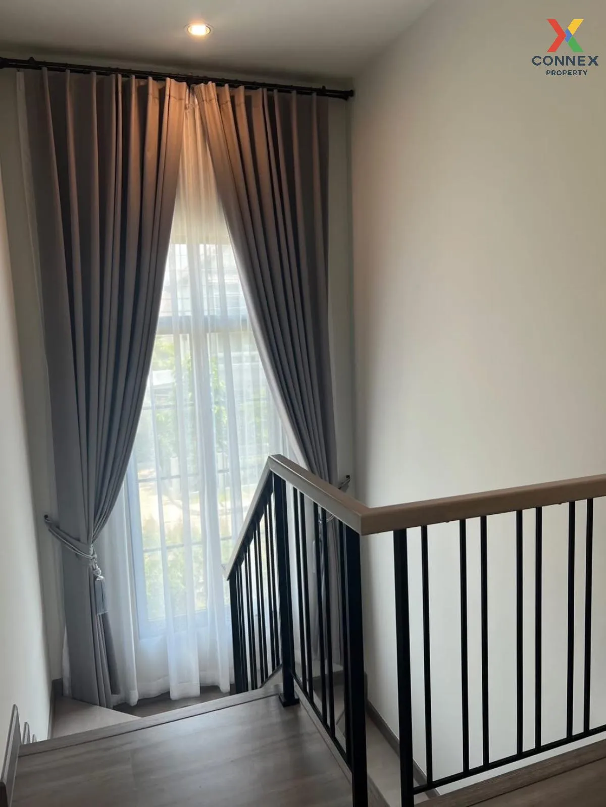 For Sale House , Sanransiri Ramkhamhaeng , wide frontage , MRT-Mi For Sale House , Sanransiri Ramkhamhaeng , wide frontage , MRT-Mi