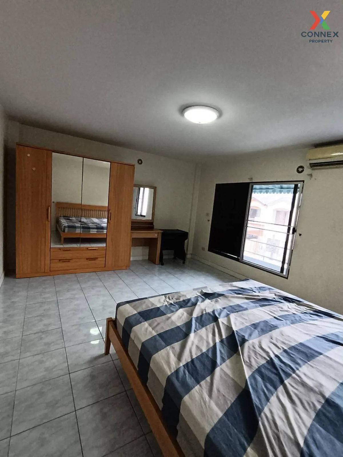 For Rent Townhouse/Townhome  , BAAN KLANG MUANG RAMA9-RAMKHMAHAEN