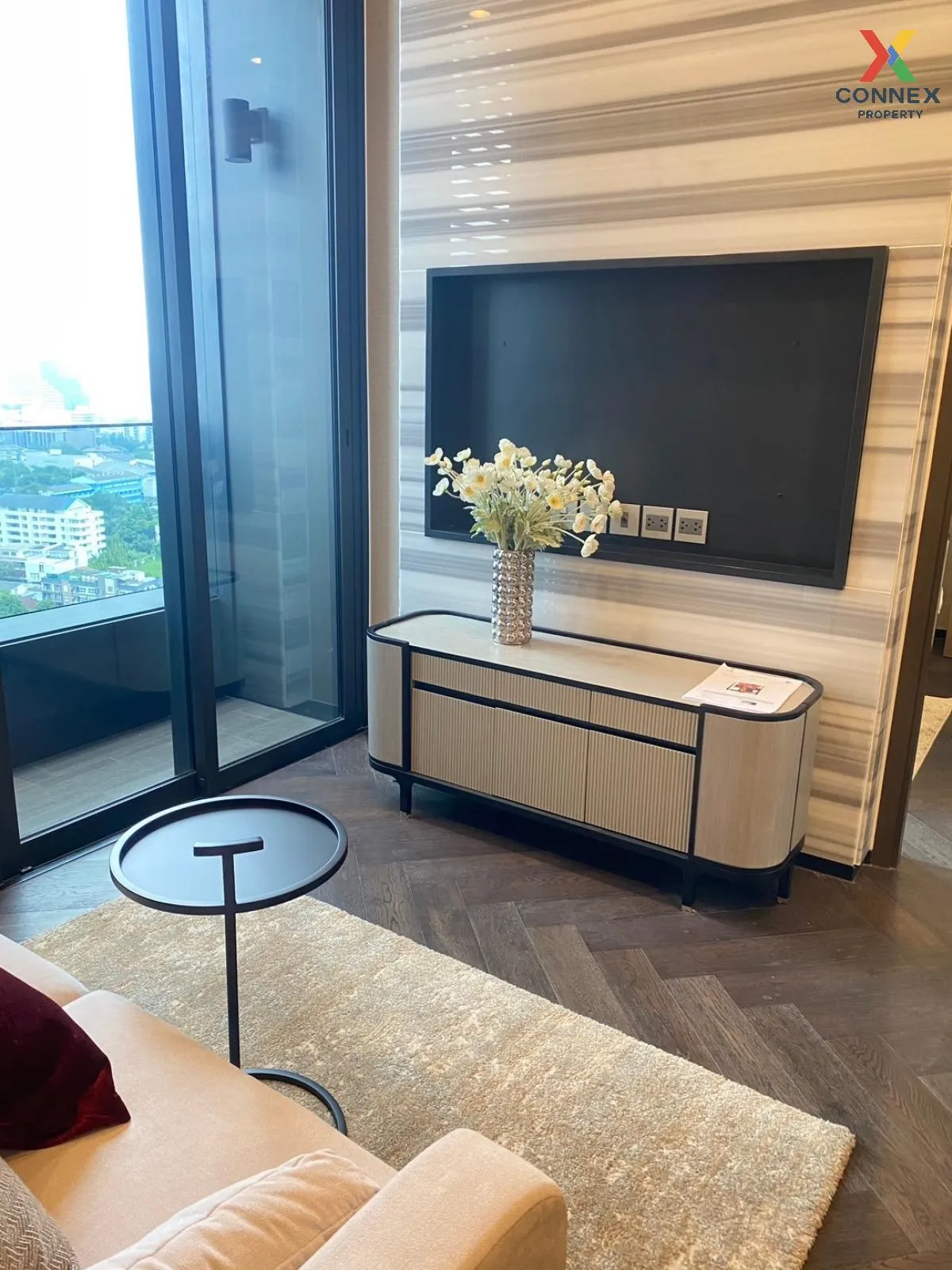 ขายคอนโด  ดิ เอส สุขุมวิท 36 BTS-ทองหล่อ พระโขนง เขต คลองเตย กรุง 2