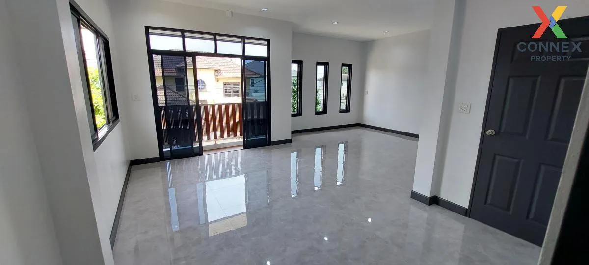 For Sale House , Kritsada Nakhon 31 , Salathammasop Sop , Thawi W