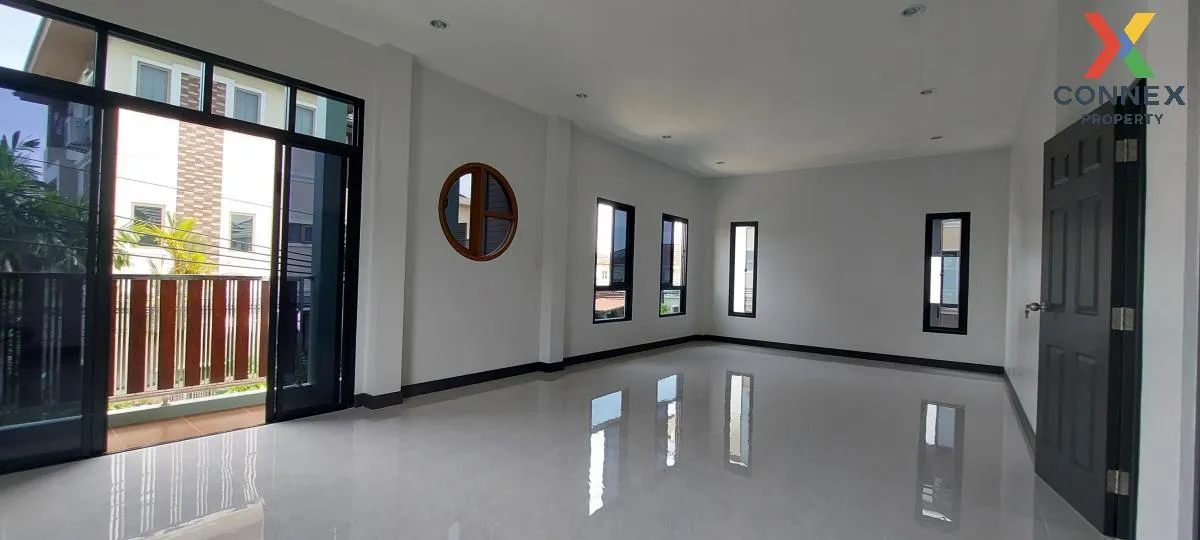 For Sale House , Kritsada Nakhon 31 , Salathammasop Sop , Thawi W