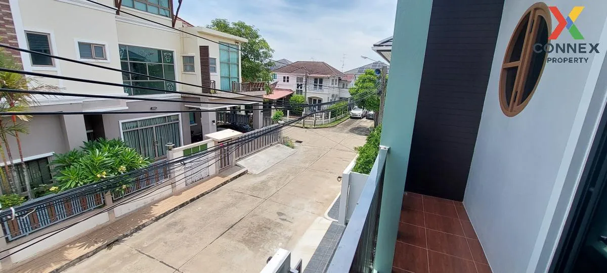 For Sale House , Kritsada Nakhon 31 , Salathammasop Sop , Thawi W