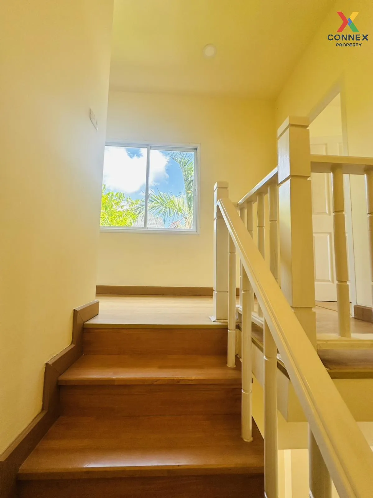 For Sale Townhouse/Townhome  , Prinyaluck Light Rama 5 , corner u