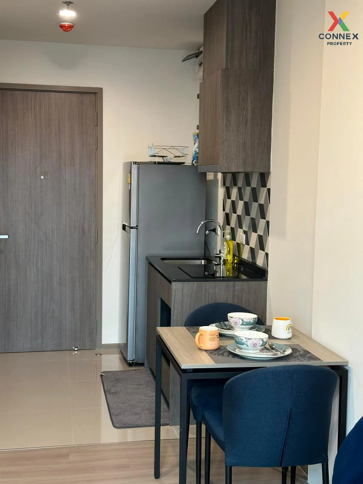 เช่าคอนโด  เดอะ เบส เพชรบุรี - ทองหล่อ MRT-เพชรบุรี บางกะปิ เขต ห 4