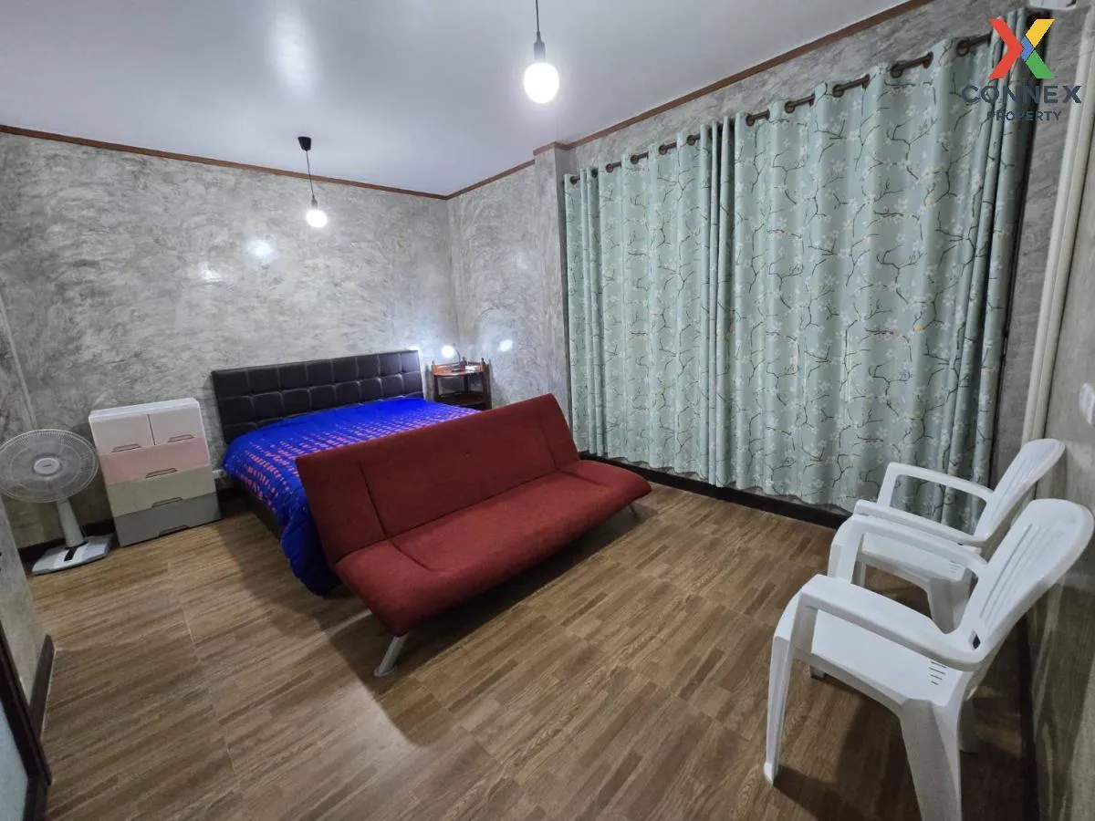 For Sale Modern Hip Loft Style House, San Pa Tong District, Chian