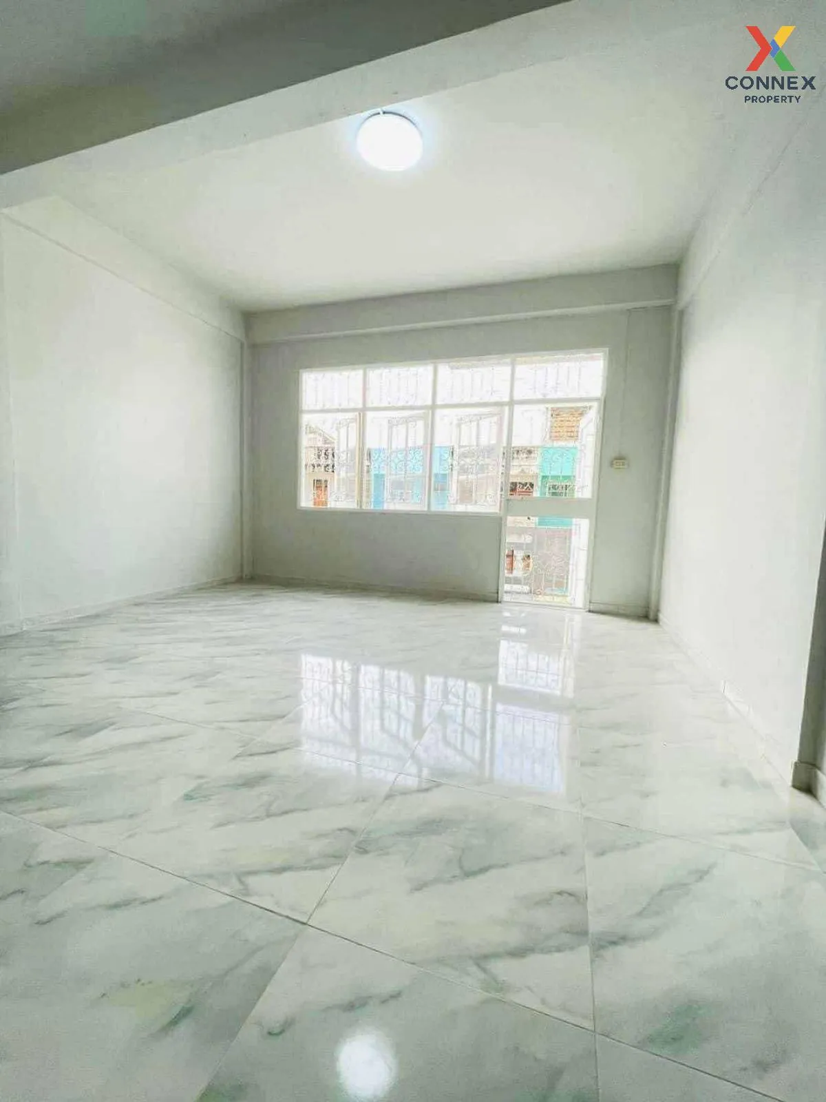 ขายทาวน์เฮ้าส์ นวมินทร์ 38 หน้ากว้าง รีโนเวทใหม่ คลองกุ่ม เขต บึง ขายทาวน์เฮ้าส์ นวมินทร์ 38 หน้ากว้าง รีโนเวทใหม่ คลองกุ่ม เขต บึง 4