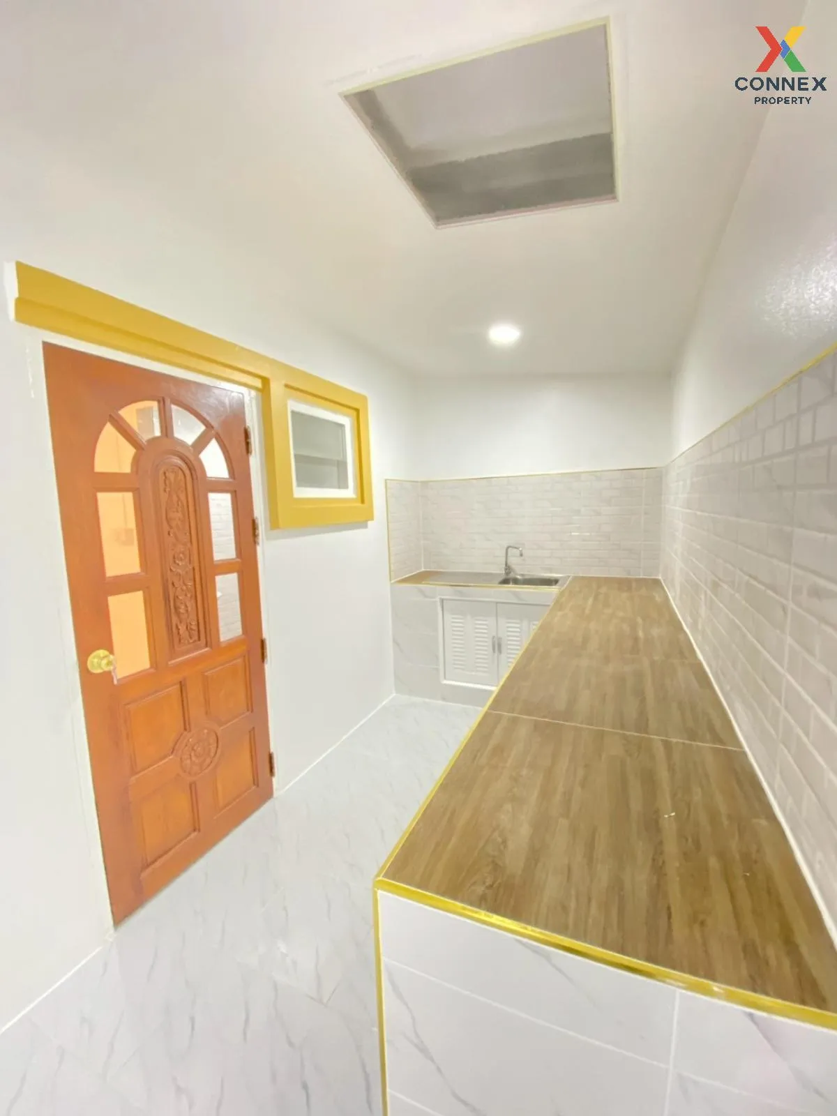 ขายทาวน์เฮ้าส์/ทาวน์โฮม  บ้านพฤกษา 30/1 บ้านกล้วย-ไทรน้อย รีโนเวท