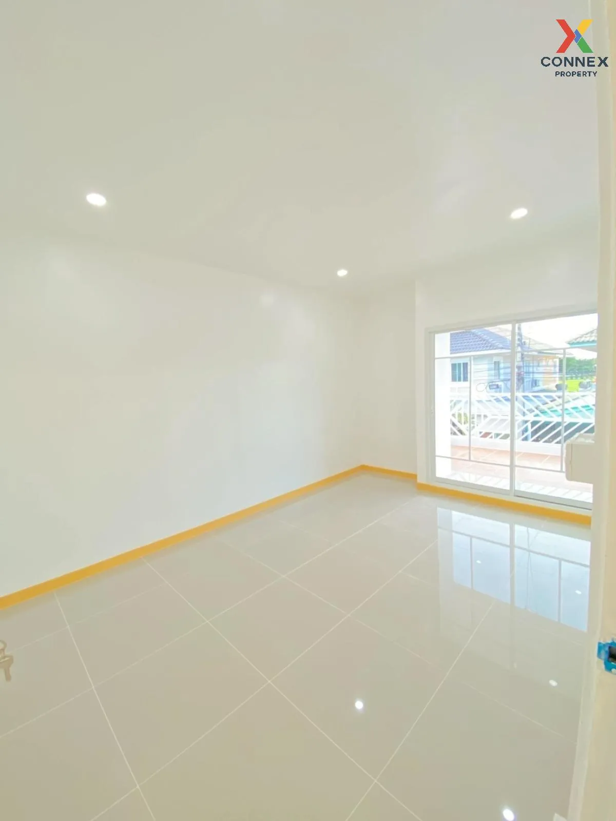 ขายทาวน์เฮ้าส์/ทาวน์โฮม  บ้านพฤกษา 30/1 บ้านกล้วย-ไทรน้อย รีโนเวท