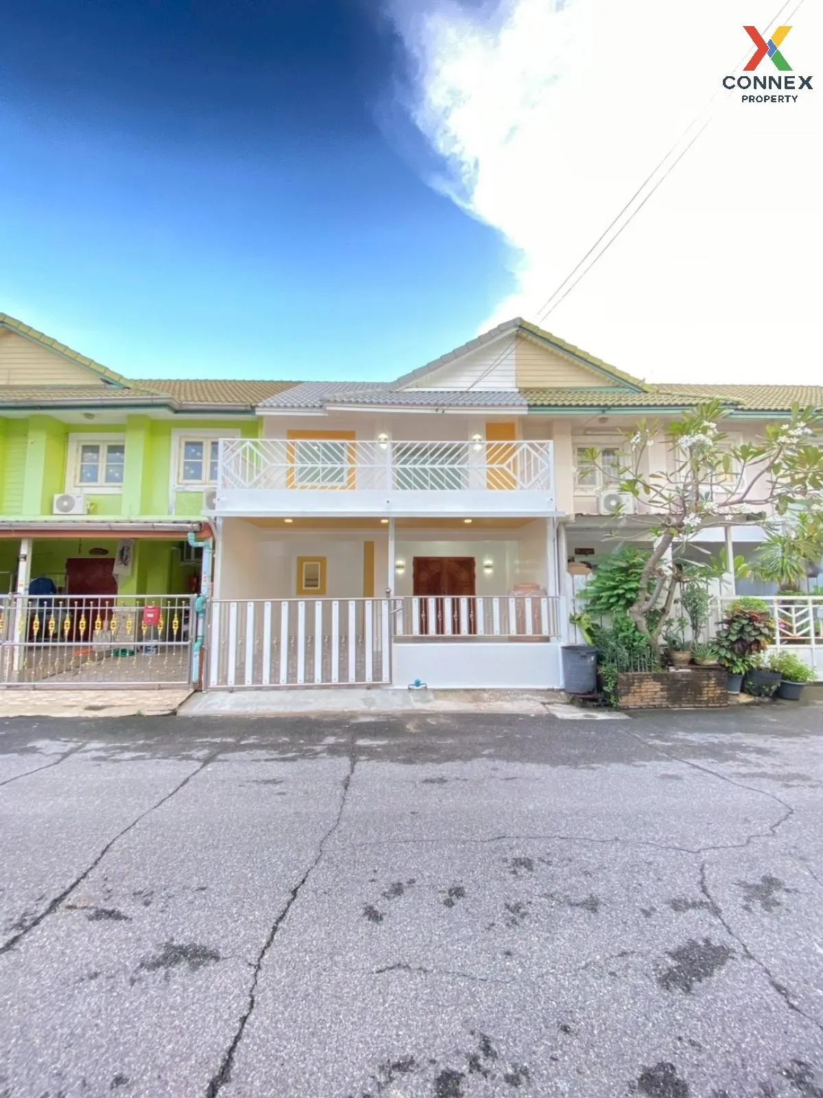 ขายทาวน์เฮ้าส์/ทาวน์โฮม  บ้านพฤกษา 30/1 บ้านกล้วย-ไทรน้อย รีโนเวท