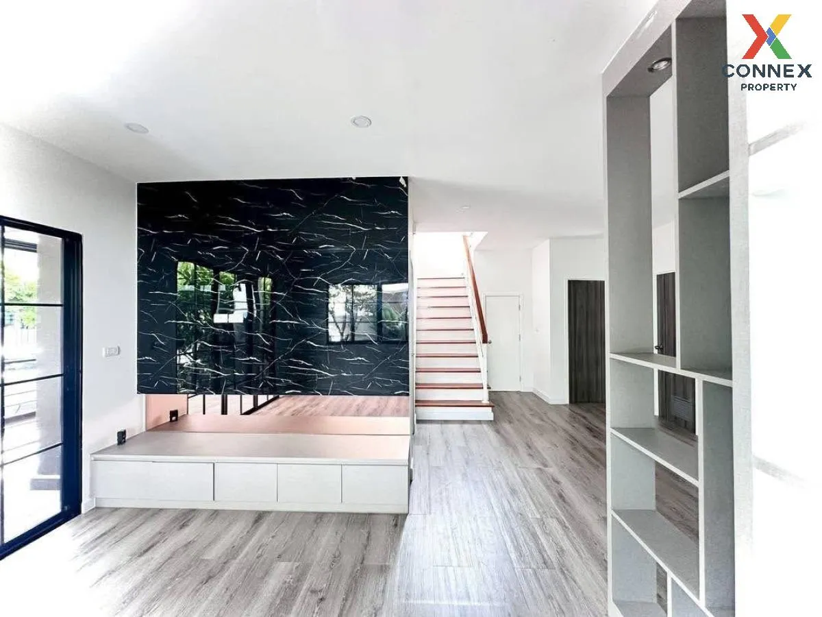 ขายบ้าน  เดอะทรัสต์ รังสิต คลอง 4 รีโนเวทใหม่ ลาดสวาย ลำลูกกา ปทุ 4