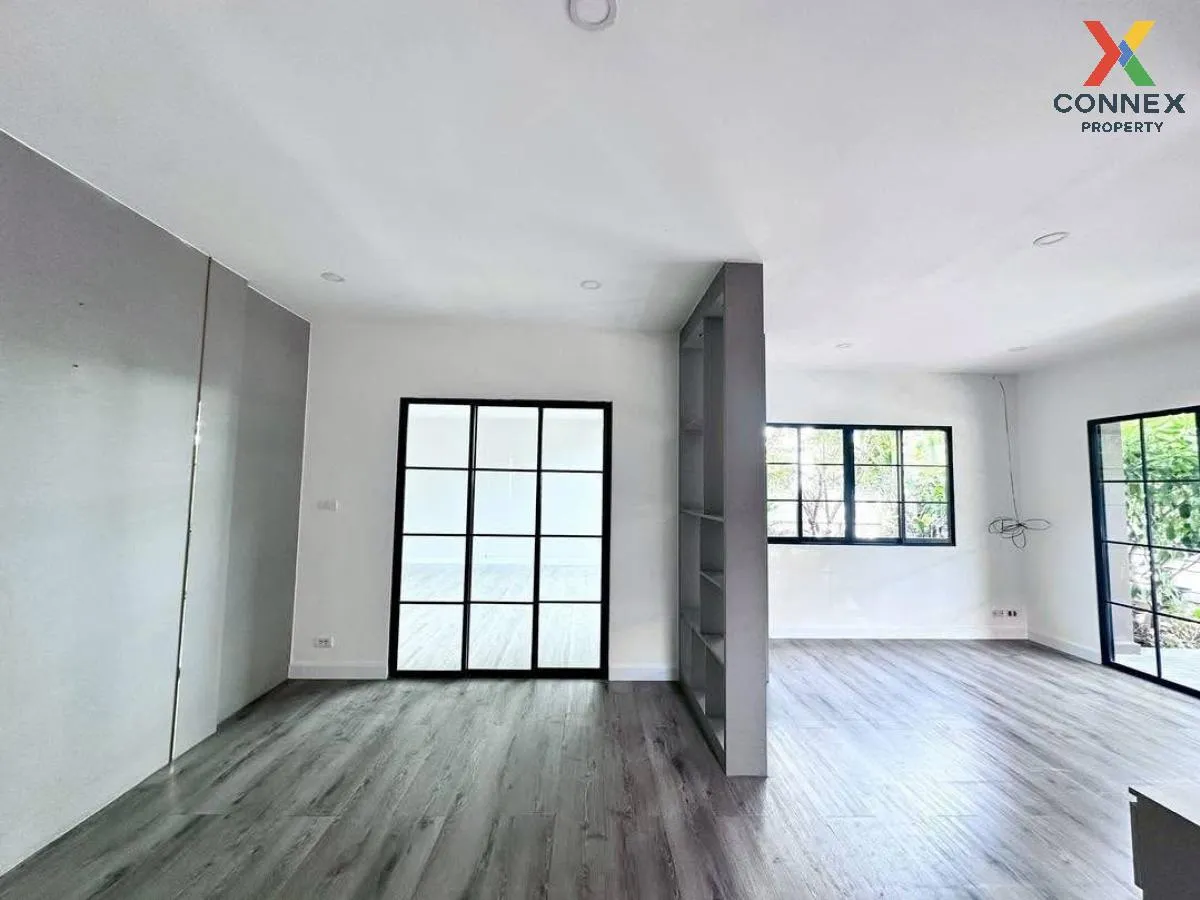 ขายบ้าน  เดอะทรัสต์ รังสิต คลอง 4 รีโนเวทใหม่ ลาดสวาย ลำลูกกา ปทุ