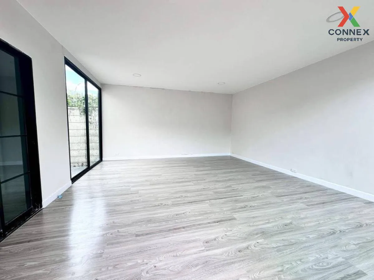 ขายบ้าน  เดอะทรัสต์ รังสิต คลอง 4 รีโนเวทใหม่ ลาดสวาย ลำลูกกา ปทุ