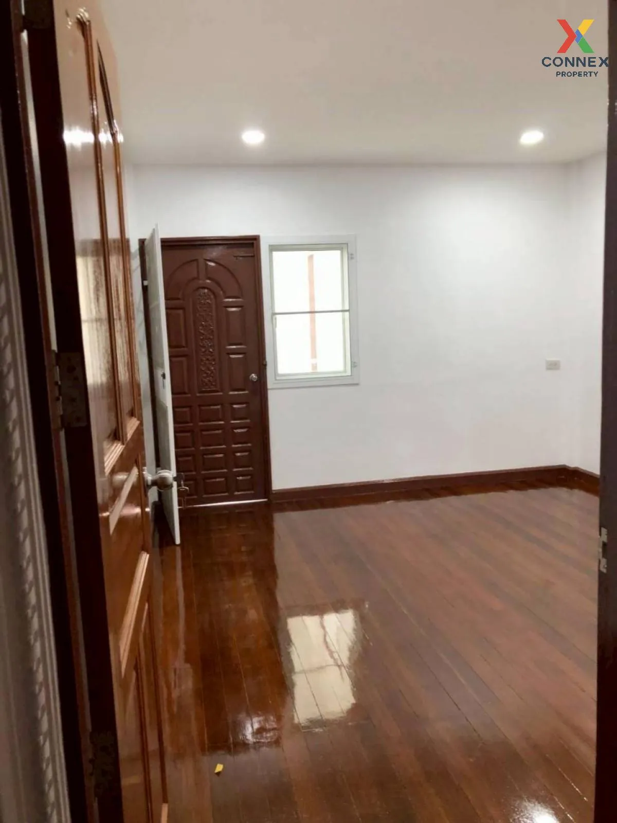 ขายทาวน์เฮ้าส์/ทาวน์โฮม  หมู่บ้าน เสนาวิลล่า 84 รีโนเวทใหม่ คลองจ ขายทาวน์เฮ้าส์/ทาวน์โฮม  หมู่บ้าน เสนาวิลล่า 84 รีโนเวทใหม่ คลองจ