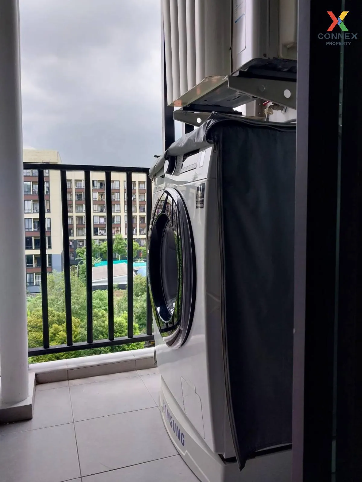 For Rent Condo , Reach Phahon Yothin 52 , BTS-Saphan Mai , Khlong