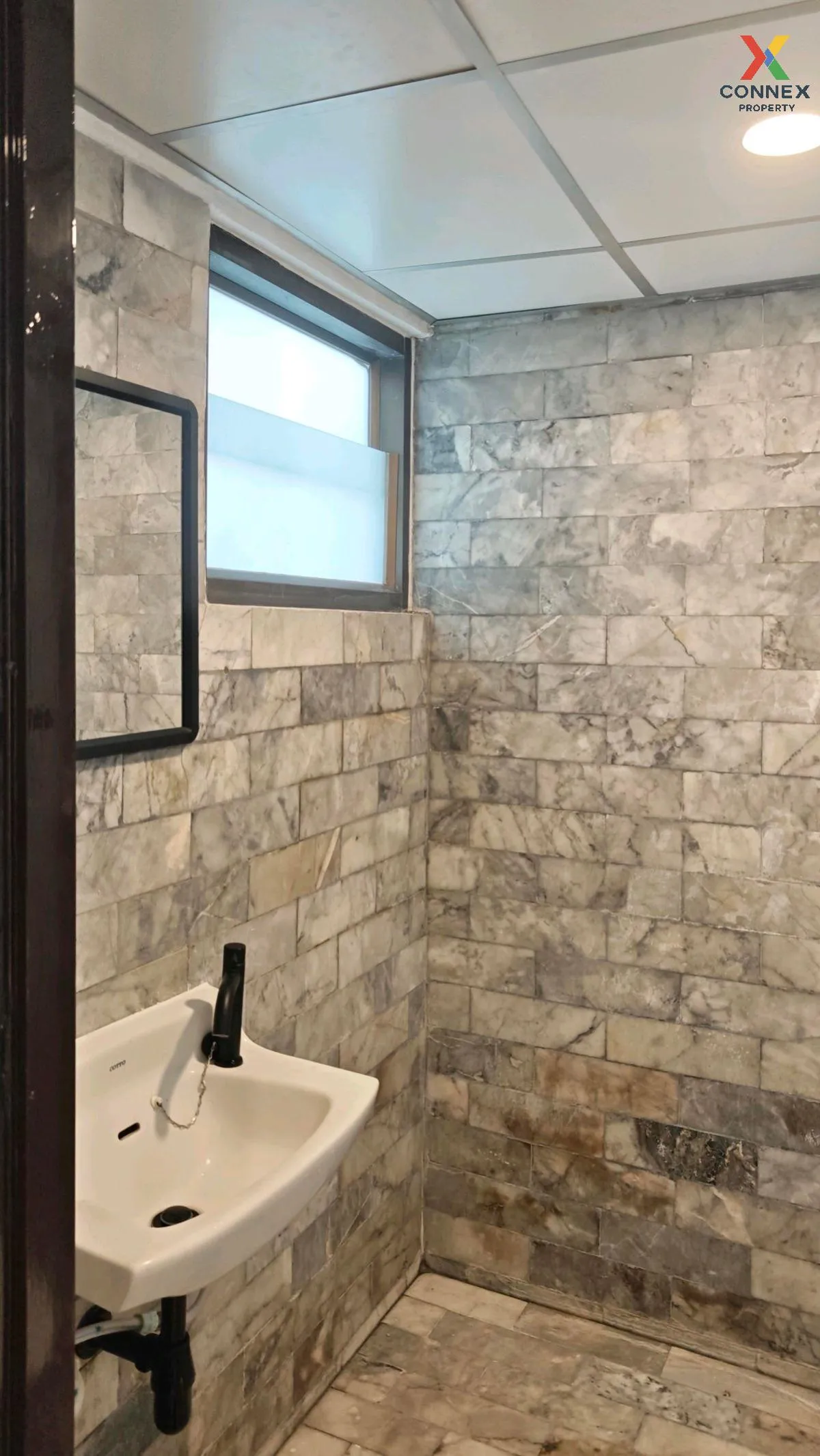 ขายคอนโด  ธันยาคาร คอนโดมิเนี่ยม สามเสนนอก เขต ห้วยขวาง กรุงเทพ C