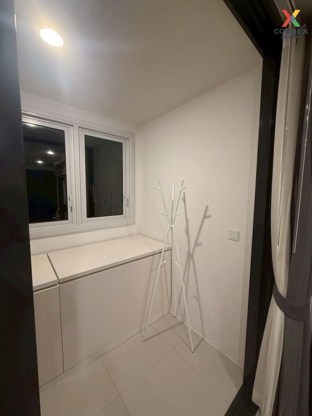 For Rent Condo , XT Huaikhwang , MRT-Huai Khwang , Huai Khwang , 