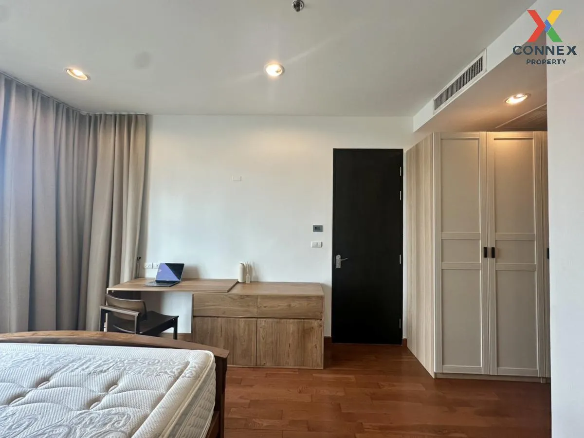 For Rent Condo , The Address Chidlom , high floor , corner unit , 4