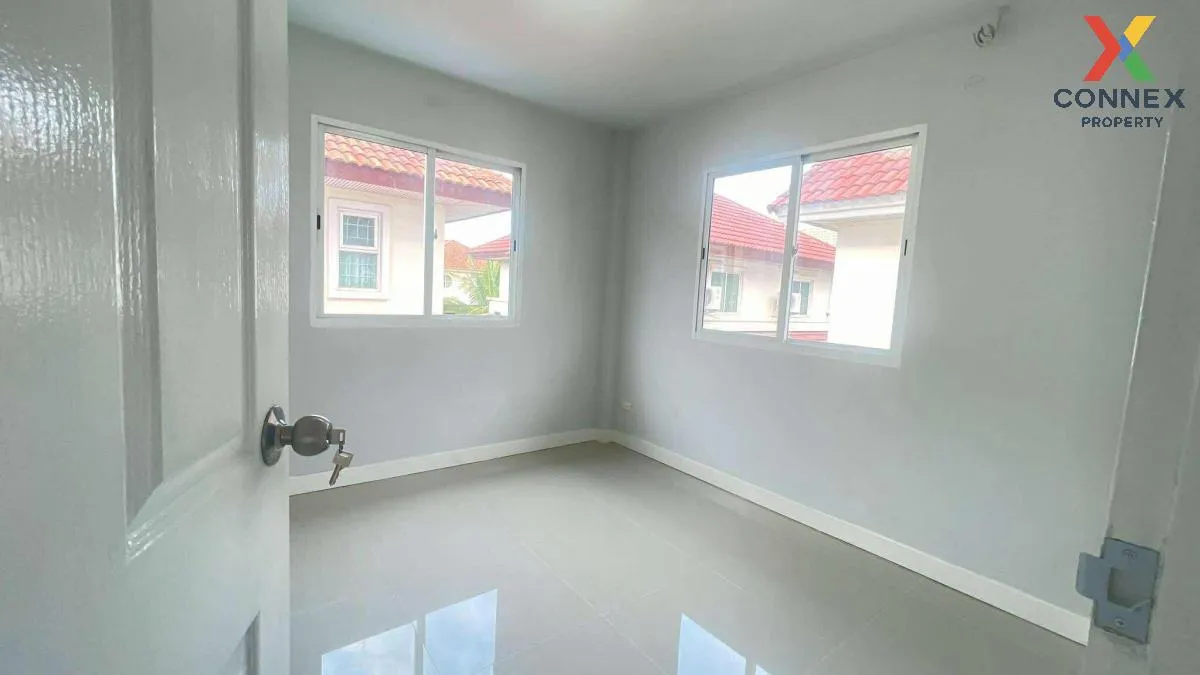 For Sale House , Chuan Chuen On Nut , wide frontage , newly renov For Sale House , Chuan Chuen On Nut , wide frontage , newly renov