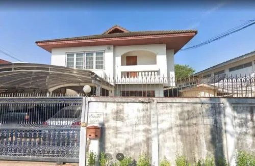 ขายบ้านเดี่ยวในย่านใจกลางธุรกิจ @ลาดพร้าว 35 หน้ากว้าง  แขวงจันทรเกษม เขต จตุจักร กรุงเทพ CX-134863