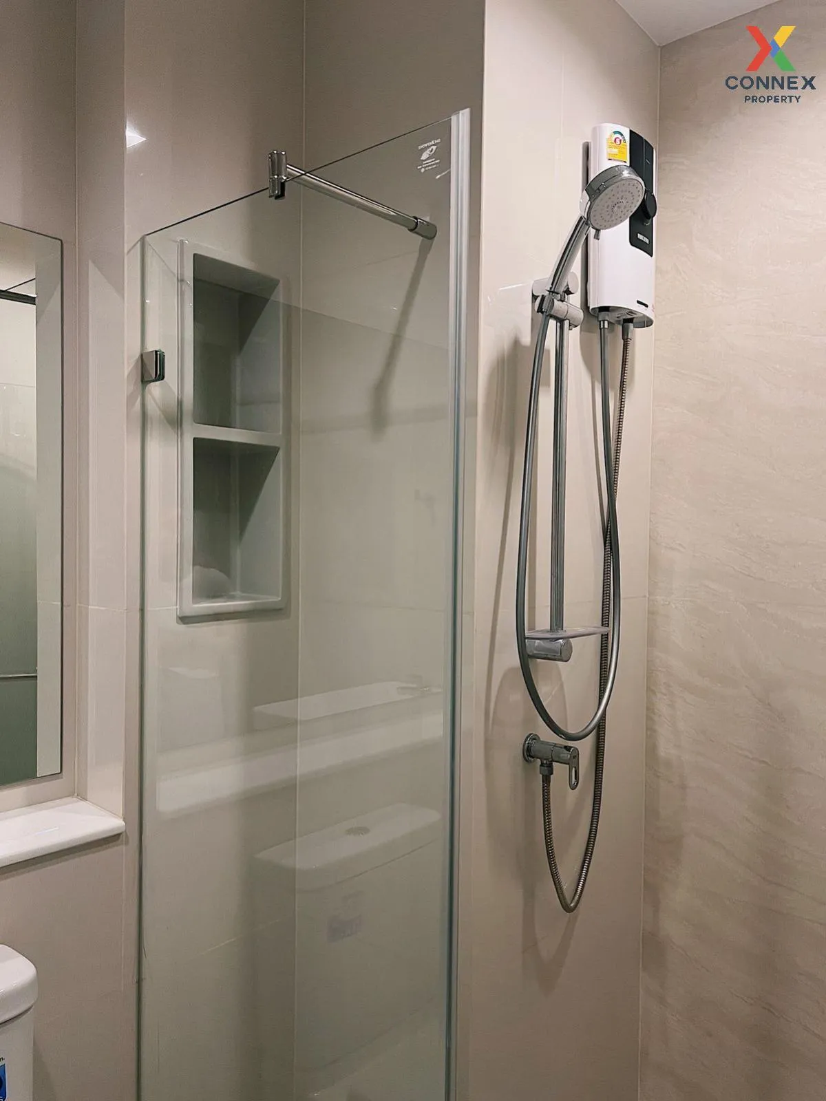 เช่าคอนโด  ไลฟ์ ลาดพร้าว แวลลีย์ BTS-ห้าแยกลาดพร้าว จอมพล  เขต จต