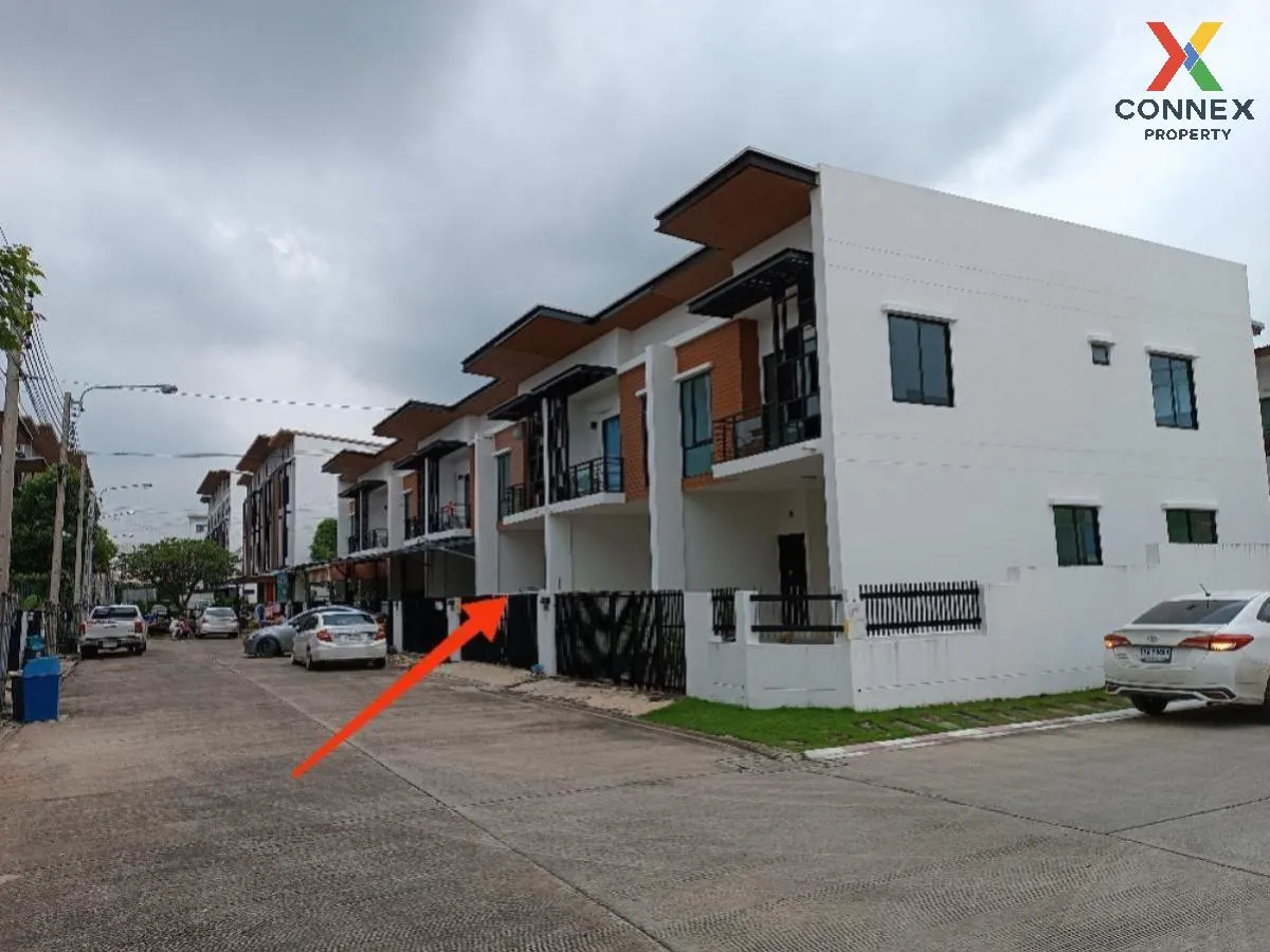 ขายทาวน์เฮ้าส์/ทาวน์โฮม  ไอฟีล บางนา ดอกไม้ เขต ประเวศ กรุงเทพ CX 2