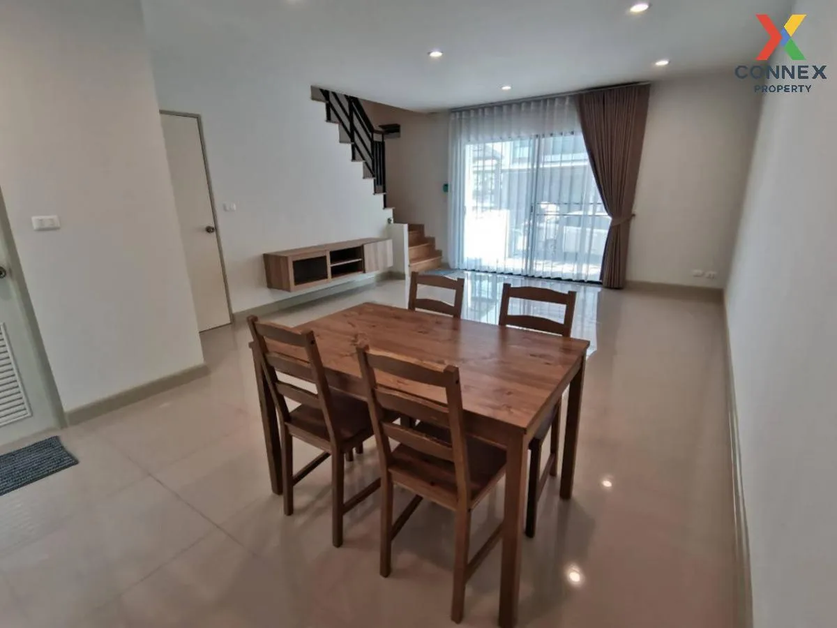 ขายทาวน์เฮ้าส์/ทาวน์โฮม  ไอฟีล บางนา ดอกไม้ เขต ประเวศ กรุงเทพ CX 4