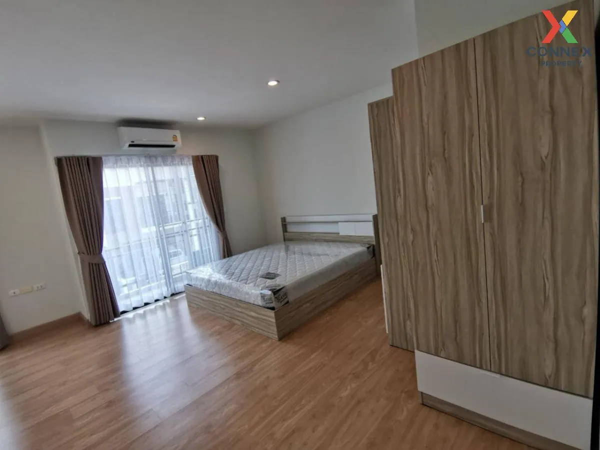 ขายทาวน์เฮ้าส์/ทาวน์โฮม  ไอฟีล บางนา ดอกไม้ เขต ประเวศ กรุงเทพ CX