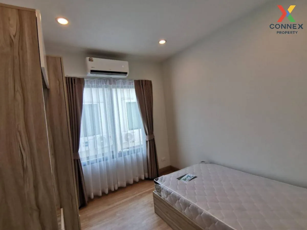 ขายทาวน์เฮ้าส์/ทาวน์โฮม  ไอฟีล บางนา ดอกไม้ เขต ประเวศ กรุงเทพ CX