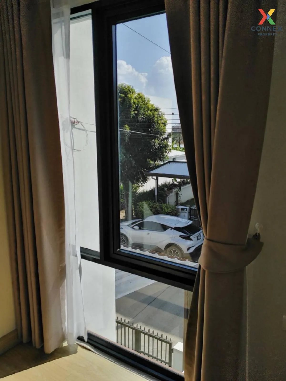 เช่าทาวน์เฮ้าส์/ทาวน์โฮม  ไอฟีล บางนา ดอกไม้ เขต ประเวศ กรุงเทพ C