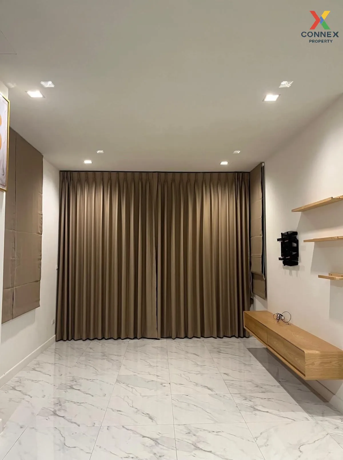 เช่าทาวน์เฮ้าส์/ทาวน์โฮม  มิวส์ เทียนทะเล 15 แสมดำ เขต บางขุนเทีย 3