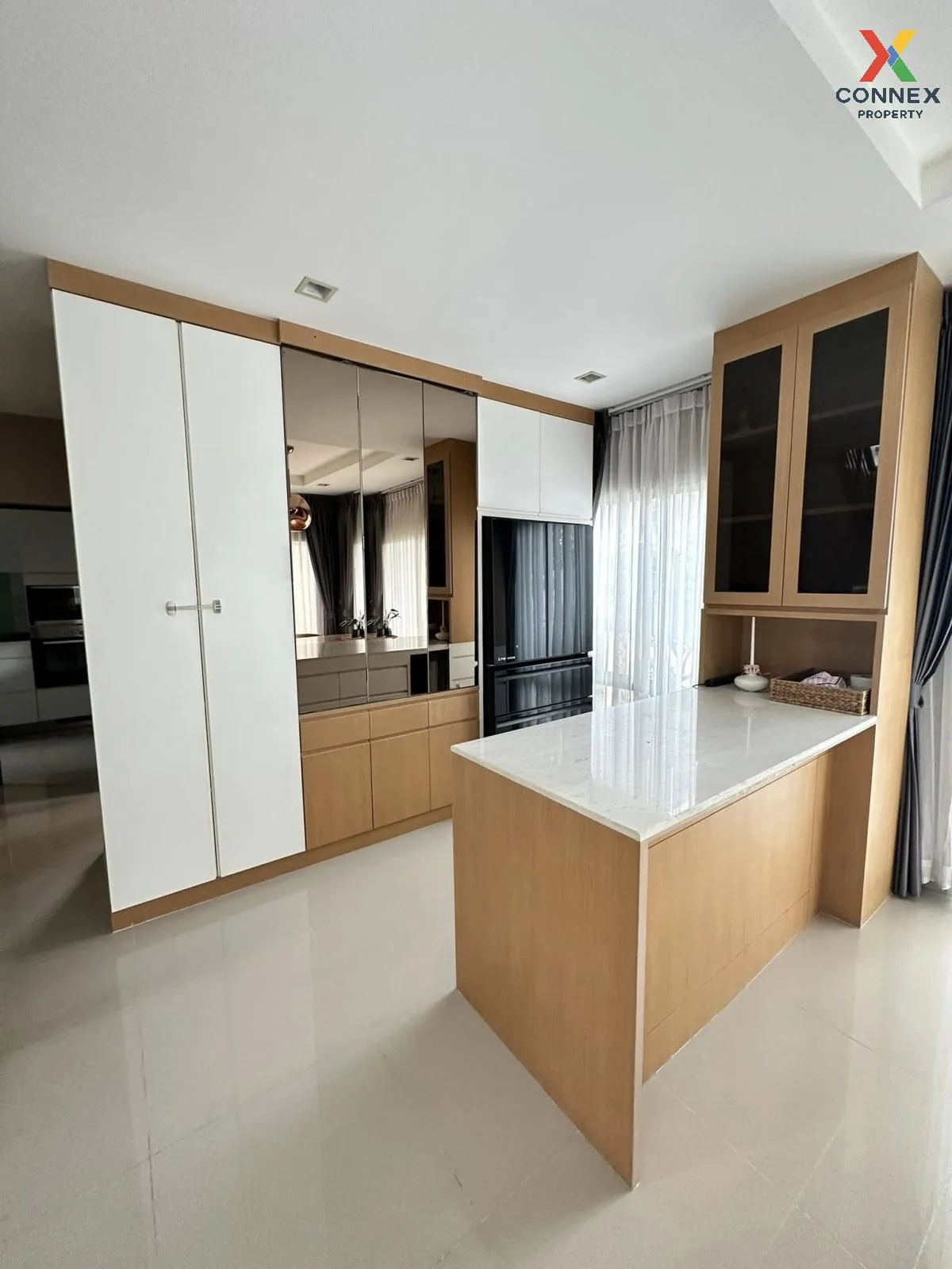 เช่าบ้าน  ไลฟ์ บางกอก บูเลอวาร์ด วงแหวน - พระราม 9 ARL-หัวหมาก ทั 4