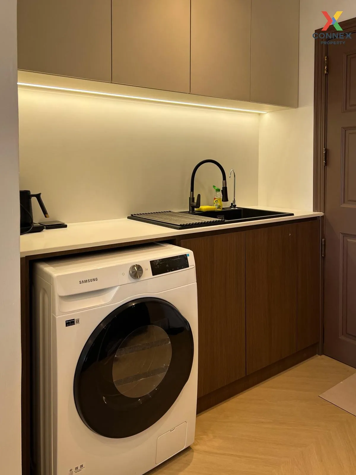 For Rent Condo , Siphraya River View , MRT-Hua Lamphong , Talat N