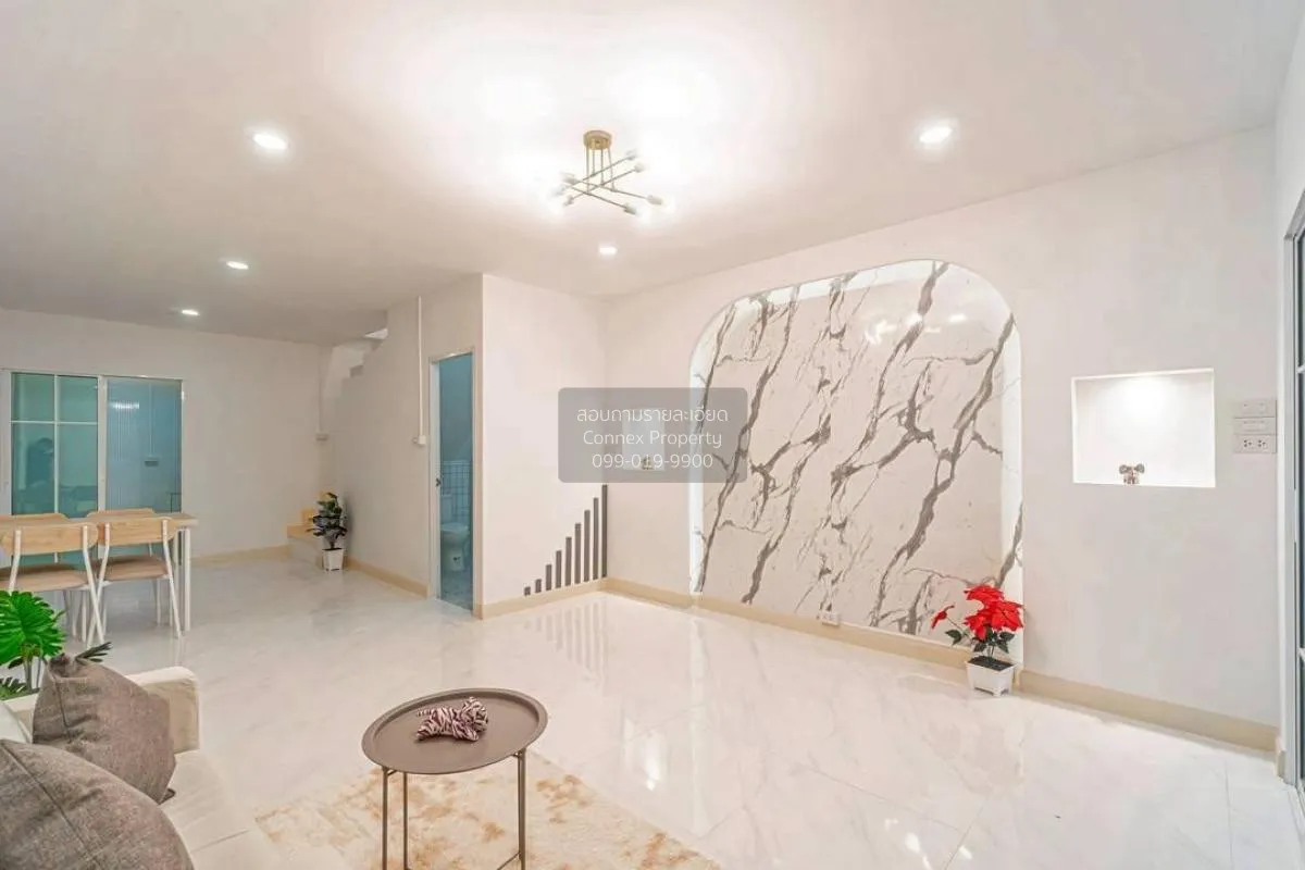 For Sale Townhouse/Townhome  , Baan Manawadee , newly renovated , 4